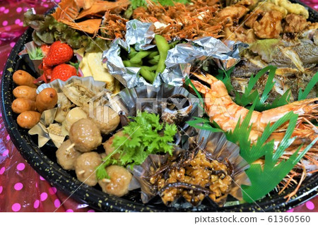 Side dish, shrimp, shrimp, material, background, Izumi City, Kagoshima Prefecture 61360560