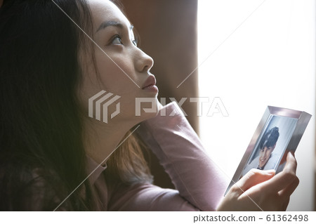 夫妻破碎的心形象 61362498