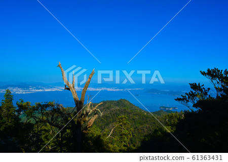 Miyajima scenery 61363431