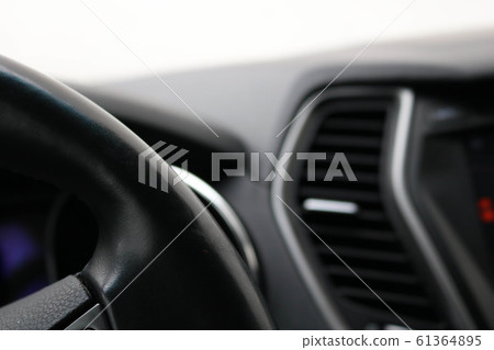 The angle of the leather black steering wheel The angle of the leather black steering wheel 61364895