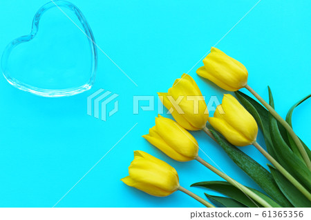 Neon yellow heart and yellow tulips on a turquoise background, mock up, valentines day concept, Neon yellow heart and yellow tulips on a turquoise background, mock up, valentines day concept, 61365356