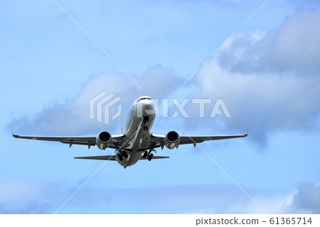 Osaka International Airport Take off Osaka International Airport Take off 61365714