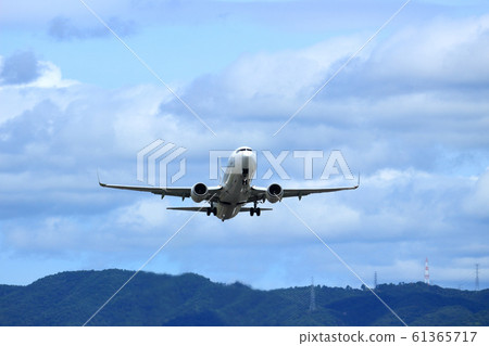 Osaka International Airport Take off Osaka International Airport Take off 61365717