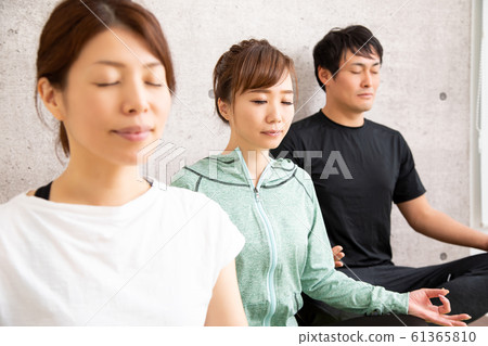 Yoga classroom Yoga classroom 61365810