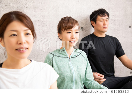 Yoga classroom Yoga classroom 61365813