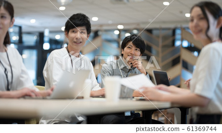 Casual business image Casual business image 61369744