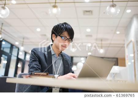 Casual business image Casual business image 61369765