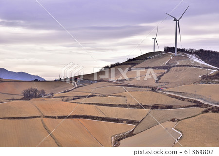 The winter landscape of Anbandongi 61369802