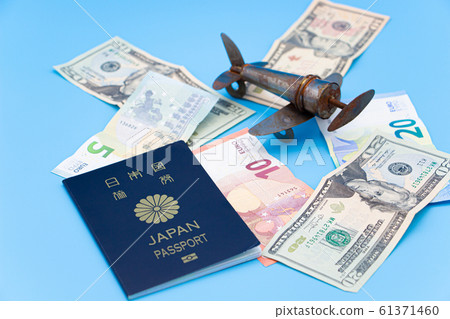 出國旅行使用飛機的長期旅行圖像 出國旅行使用飛機的長期旅行圖像 61371460