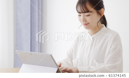 女士商務電腦 女士商務電腦 61374145