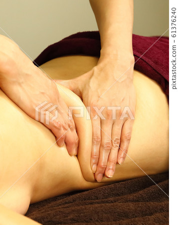 手治療治療美學家手 手治療治療美學家手 61376240