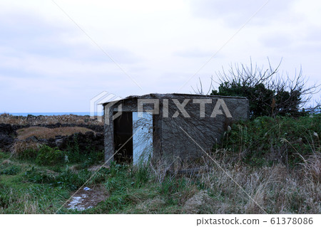 Abandoned paradise 61378086