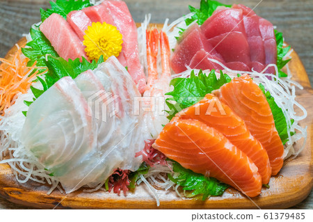 Assorted sashimi Assorted sashimi 61379485