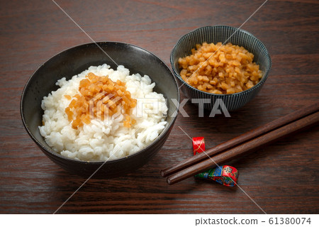 Side dish ginger 61380074