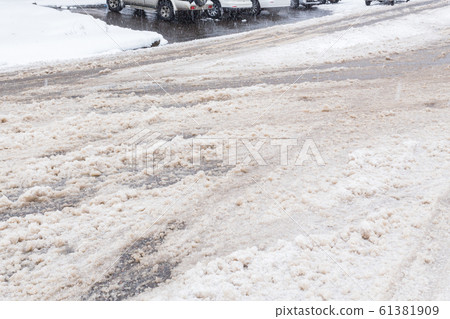 雪在路上 雪在路上 61381909