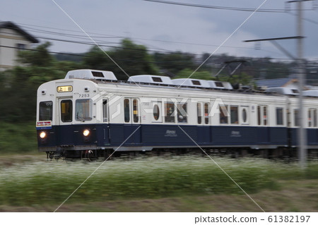 上田電鐵別所線7200系列車(Maruma Dream)瀕臨退役 上田電鐵別所線7200系列車(Maruma Dream)瀕臨退役 61382197