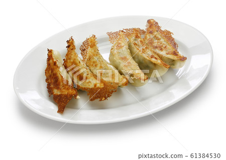 煎餃子 61384530