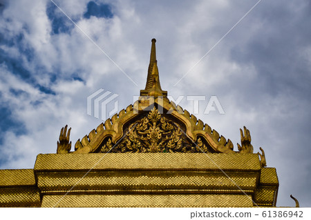 Characteristics of traditional Thai architecture 61386942