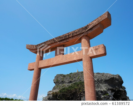 Obiiwa (Shimojishima, Miyakojima City, Okinawa Prefecture) 61389572
