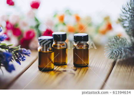 香油棕色瓶 61394634