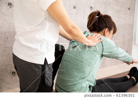 Personal trainer Personal trainer 61396301