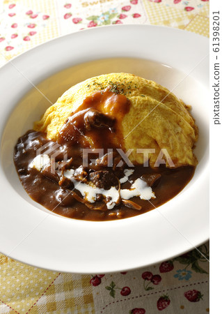 Omelette rice Omelette rice 61398201