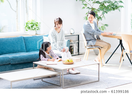 Young family 61399186