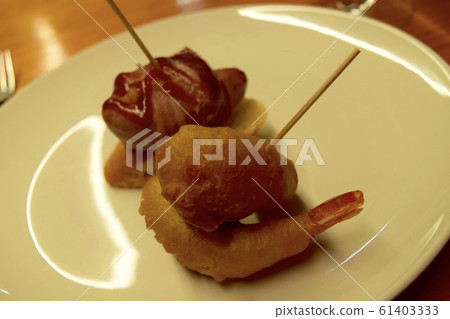 Pinchos美食 Pinchos美食 61403333