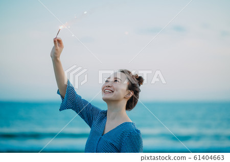 海上煙花 海上煙花 61404663