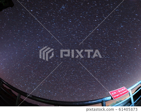 台灣合歡的星空 61405873