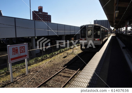 Hitachi Seaside Railway Katsuta Station Terminal Station Kiha 11 61407636