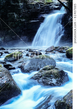 Meoto Falls (Aso) 61407885