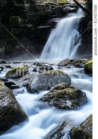 Meoto Falls (Aso) Meoto Falls (Aso) 61407886
