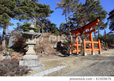 長野縣松本市千卡神社的鳥居門 長野縣松本市千卡神社的鳥居門 61409676