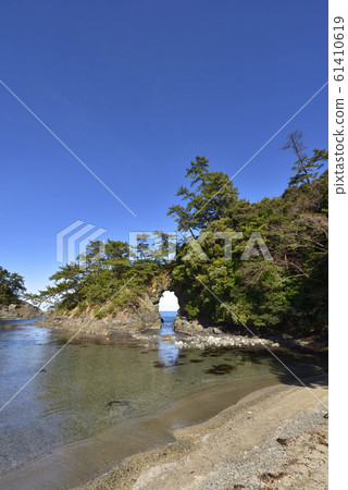 Mt. Shiroyama Park, Myogyodo (Takahama Town, Oi District, Fukui Prefecture) 61410619