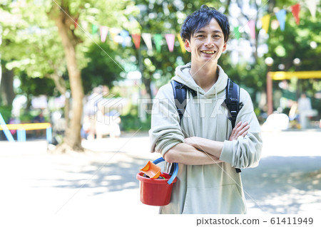 Good-looking young man 61411949