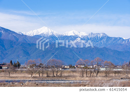 Matsumoto suburb in winter Matsumoto suburb in winter 61415054