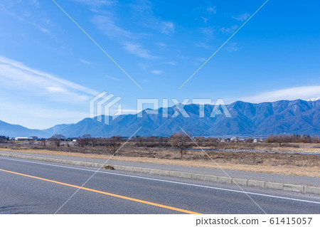 Matsumoto suburb in winter Matsumoto suburb in winter 61415057