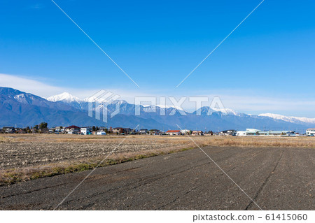 Matsumoto suburb in winter Matsumoto suburb in winter 61415060