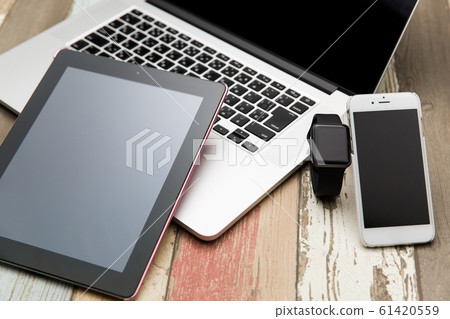 Wearable terminal Wearable terminal 61420559