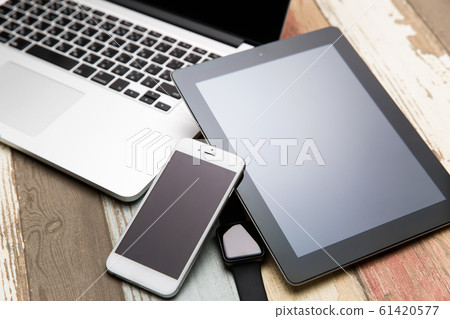 Wearable terminal 61420577