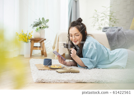 Ladies knit lie down smartphone smart phone mobile phone card credit card Ladies knit lie down smartphone smart phone mobile phone card credit card 61422561