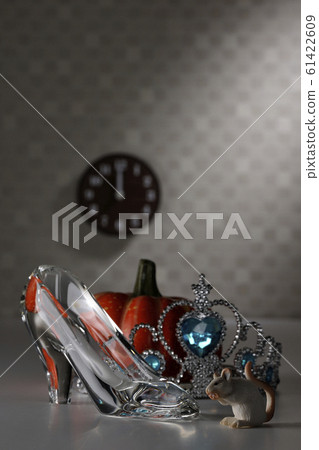 Cinderella ~ glass shoes ~ 61422609