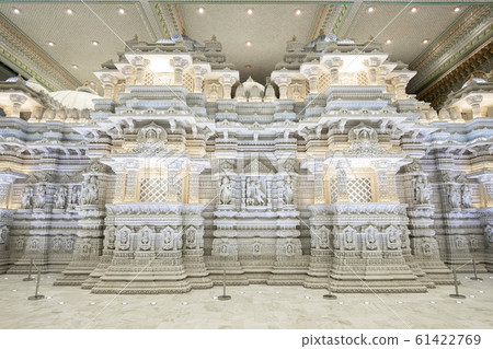 Hindu temple BAPS Shri Swaminarayan Mandir New Jersey, USA 61422769