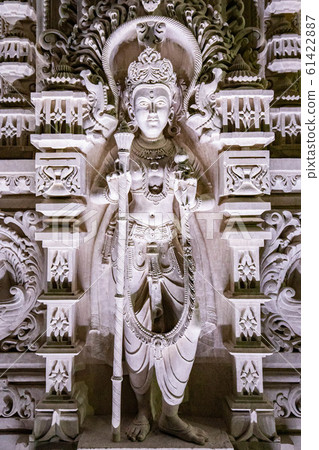 Hindu temple BAPS Shri Swaminarayan Mandir New Jersey, USA 61422887