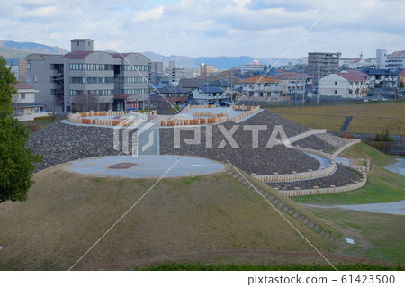 XE2 Historic Site Mitsu Castle Tumulus no4 61423500
