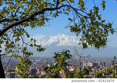 Mount Ararat. Mount Ararat. 61423879