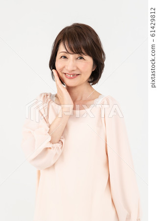高級女子皮膚護理 高級女子皮膚護理 61429812