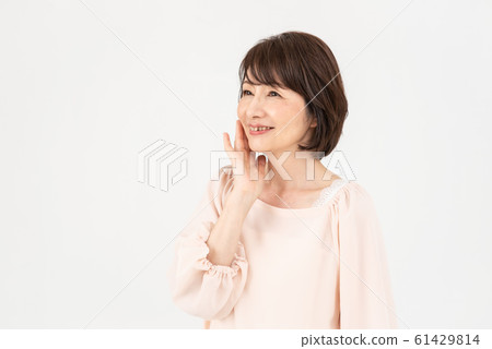 高級女子皮膚護理 高級女子皮膚護理 61429814