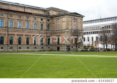 Quater near the Pinakotheken Museum, Munich, Germany Quater near the Pinakotheken Museum, Munich, Germany 61430017